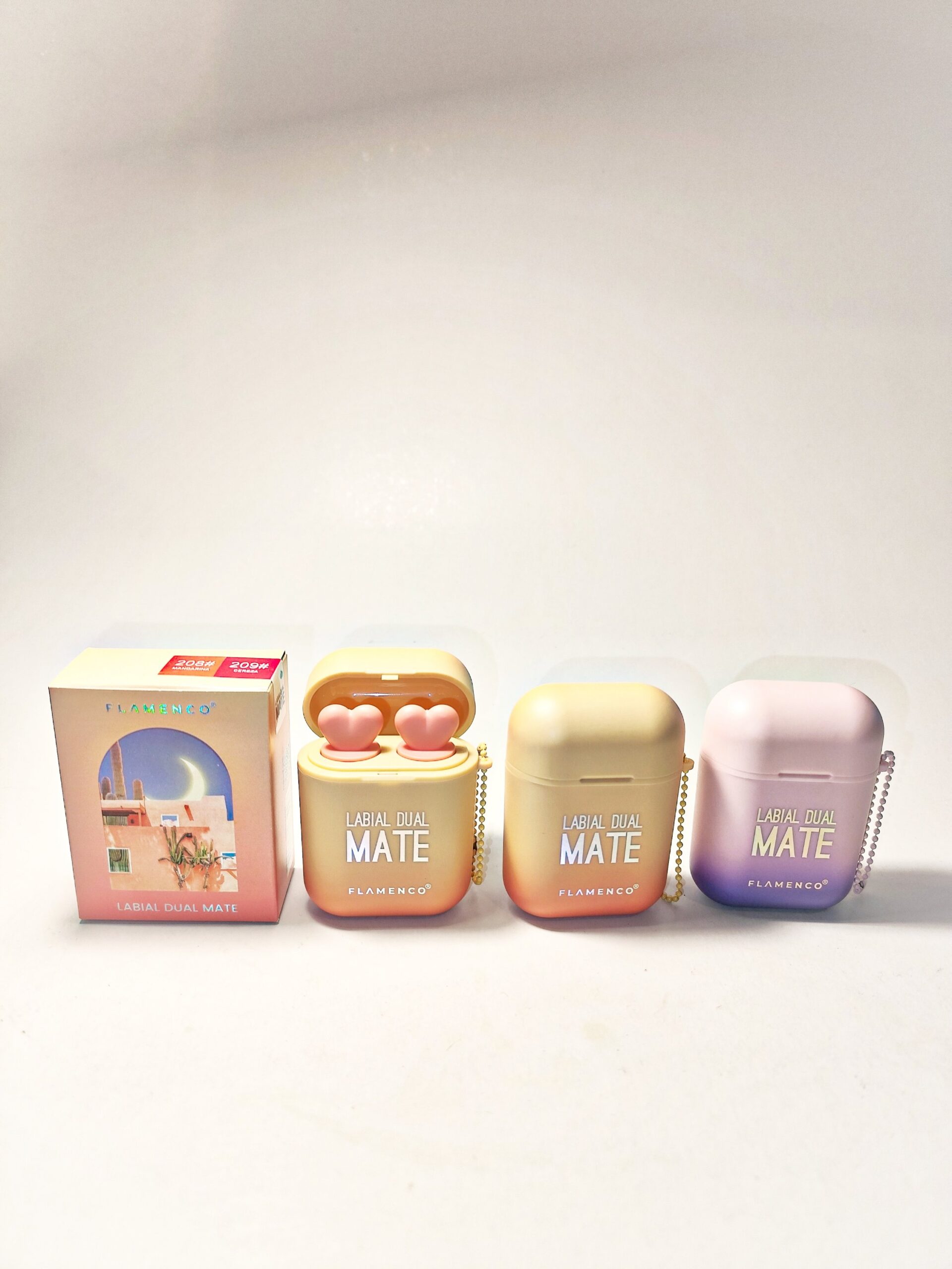 Labial brillo air pod